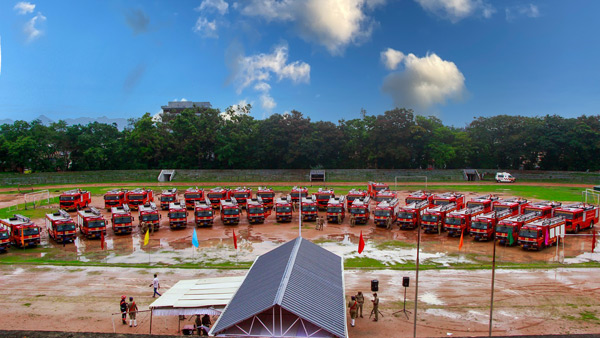 Kerala Fire And Rescue Team -ന് നഷ്ടപ്പെടുന്നത് 70 ഫയർ എഞ്ചിനുകൾ Kerala Fire And Rescue Team -ന് നഷ്ടപ്പെടുന്നത് 70 ഫയർ എഞ്ചിനുകൾ