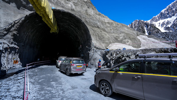 Zojila Tunnel 