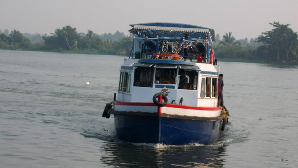 താനൂർ ദുരന്തം ആവർത്തിക്കാതിരിക്കട്ടെ; ബോട്ടിങ്ങിൽ വേണം ഈ സുരക്ഷാ നടപടികൾ താനൂർ ദുരന്തം ആവർത്തിക്കാതിരിക്കട്ടെ; ബോട്ടിങ്ങിൽ വേണം ഈ സുരക്ഷാ നടപടികൾ