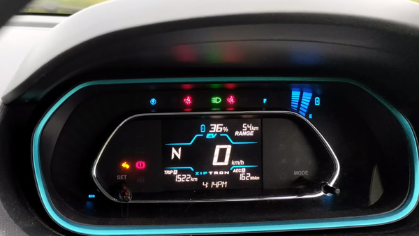 പെട്രോൾ ജനറേറ്റർ ഉപയോഗിച്ച് ഇവി ദേ ഇങ്ങനെ ചാർജ് ചെയ്യാം! പെട്രോൾ ജനറേറ്റർ ഉപയോഗിച്ച് ഇവി ദേ ഇങ്ങനെ ചാർജ് ചെയ്യാം!