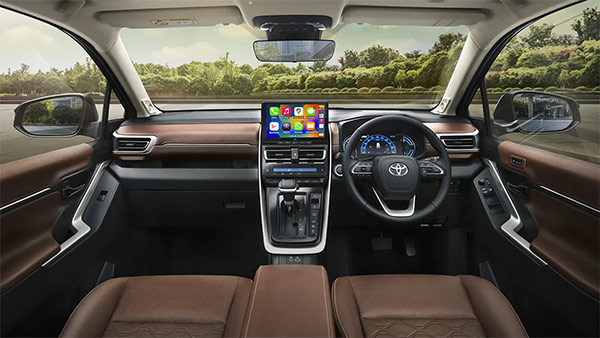 Toyota Innova Hycross Interior