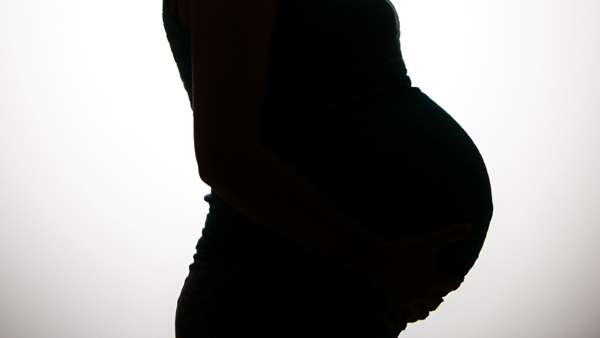 ട്രെയിൻ യാത്ര ഗർഭിണികൾക്ക് സുരക്ഷിതമോ? ഈ കാര്യങ്ങൾ ശ്രദ്ധിക്കാൻ മറക്കരുതേ... ട്രെയിൻ യാത്ര ഗർഭിണികൾക്ക് സുരക്ഷിതമോ? ഈ കാര്യങ്ങൾ ശ്രദ്ധിക്കാൻ മറക്കരുതേ...