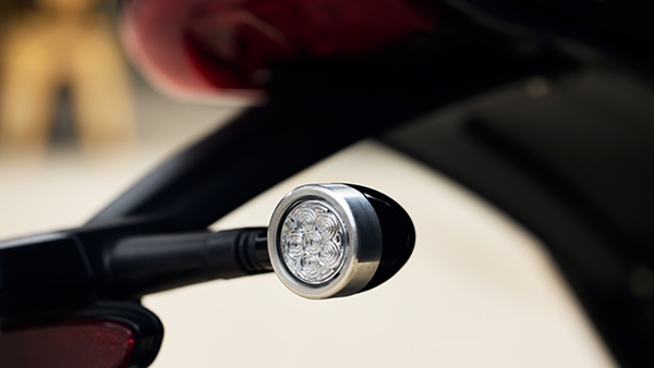 Triumph Speed 400 Indicator