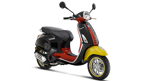vespa mickey mouse edition