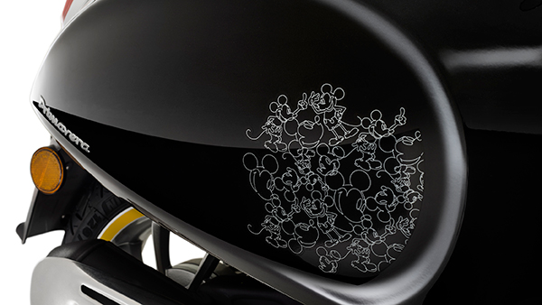 vespa mickey mouse edition