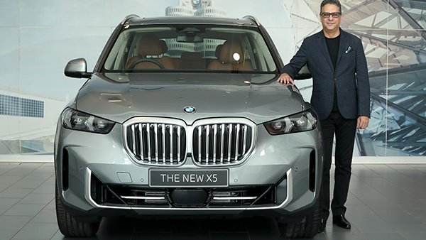 BMW X5 Facelift Luxury SUV 