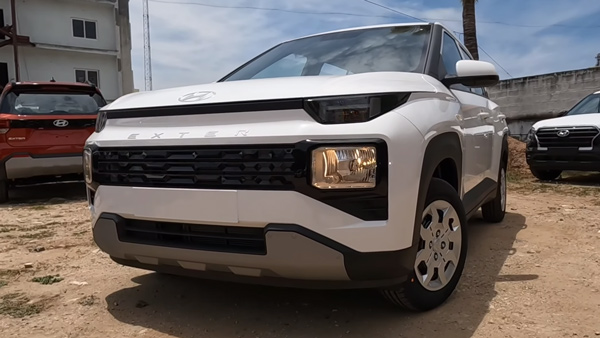 എക്സ്റ്ററിന്റെ ഈ വേരിയന്റ് വാങ്ങിയാൽ സംഭവം കളറാവും?