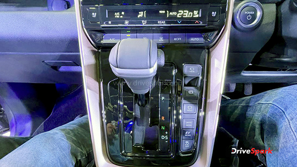 maruti suzuki invicto transmission