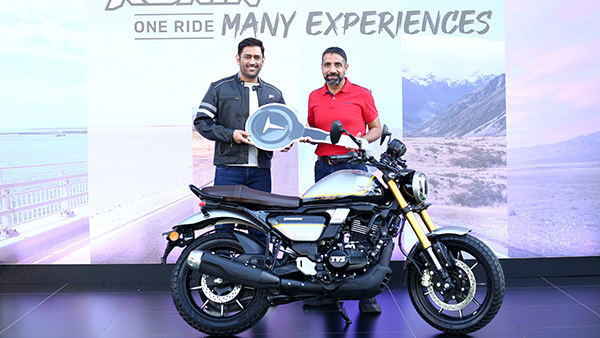 Venkatesh Prasad Stunned By MS Dhoni Bike Collection