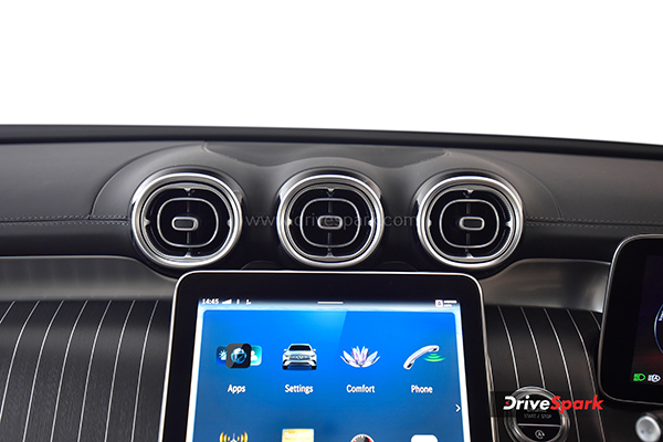 2023 mercedes glc dash