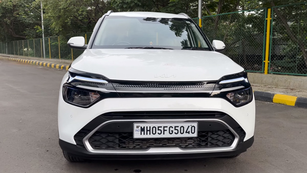 മോഡിഫിക്കേഷൻ കാ ബാപ്പ്; ബേസ് വേരിയൻ്റിൽ നിന്ന് ടോപ്പ് സ്പെക്കിലേക്ക് കാരൻസിൻ്റെ പകർന്നാട്ടം