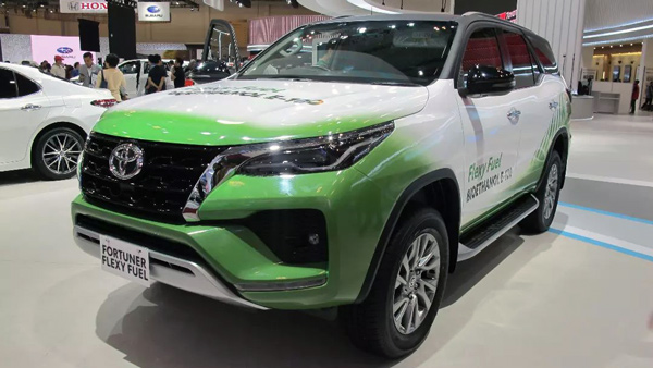 Toyota Fortuner Flex-Fuel 