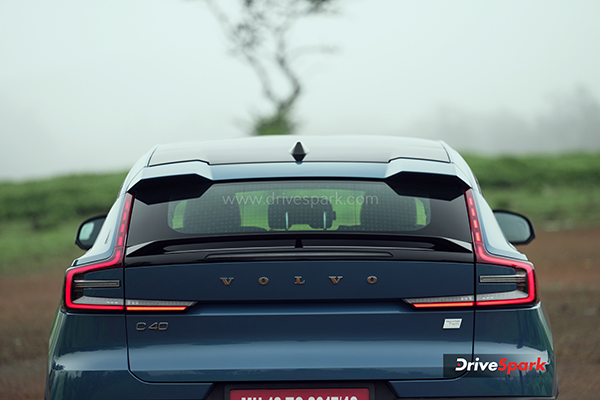 volvo c40 recharge tail gate