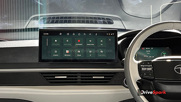 2023 tata nexon ev touch screen