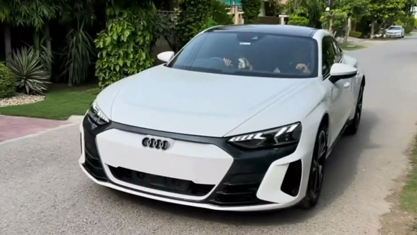 babar azam audi e-tron