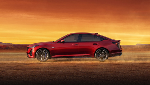 ലോകത്തിലെ ഏറ്റവും വേഗമേറിയ ലക്ഷ്വറി സെഡാനുമായി ഹെന്നസി