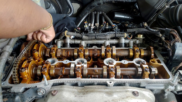 engine decarbonising