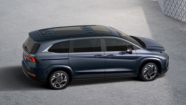 Hyundai Custin MPV Revealed