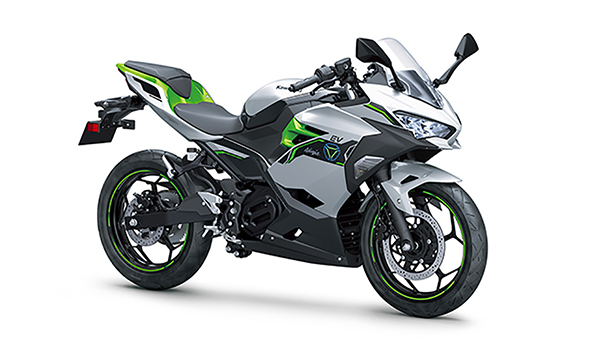  രണ്ട് പുതിയ ഇവികൾ അവതരിപ്പിച്ച് കവസാക്കി 