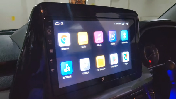 മോഡിഫിക്കേഷൻ കലക്കി കിടുക്കി തിമിർത്തു; ബ്രെസയുടെ പുത്തൻ അലോയ് വീലുകൾ കണ്ടോ മോഡിഫിക്കേഷൻ കലക്കി കിടുക്കി തിമിർത്തു; ബ്രെസയുടെ പുത്തൻ അലോയ് വീലുകൾ കണ്ടോ