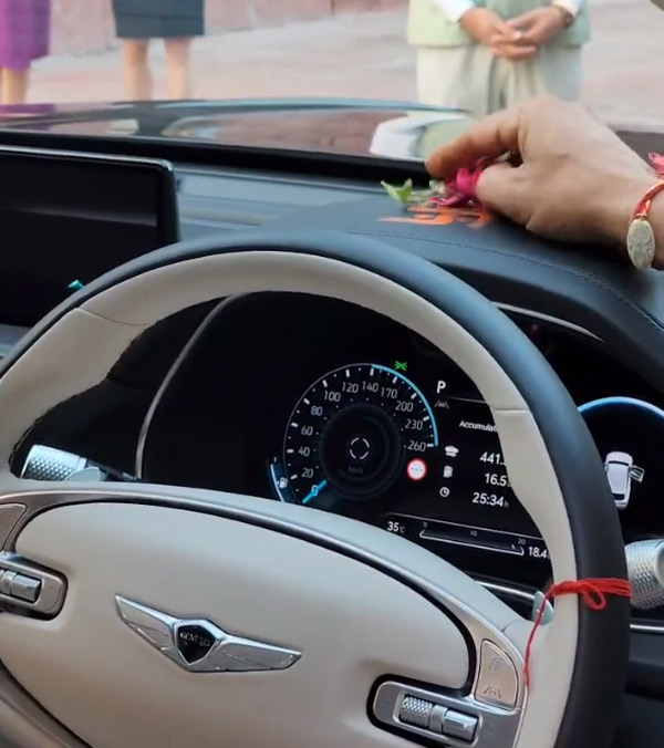 Genesis GV80 Luxury SUV