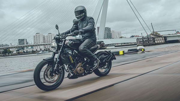 Husqvarna svarpilen 250