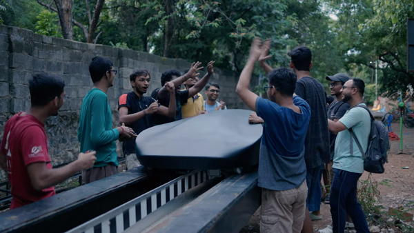 IIT Madras Develops Avishkar Hyperloop IIT Madras Develops Avishkar Hyperloop