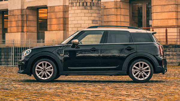 mini shadow edition side design