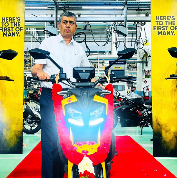 TVS Apache RTR 310 Naked Streetfighter 