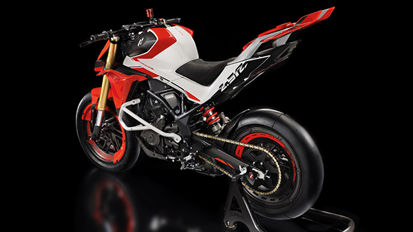 കരിസ്മയ്ക്ക് പിന്നാലെ പുത്തൻ മോഡൽ അണിയറയിൽ