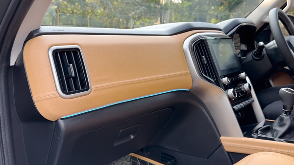 ടോപ് സ്പെക്കിന് കാശ് കളയേണ്ട; സ്കോർപിയോ N -ലെ ഈ മോഡിഫിക്കേഷൻ വീഡിയോ കണ്ടോ