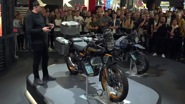 New Royal Enfield Himalayan 452 Unveiled, India launch On November 24 