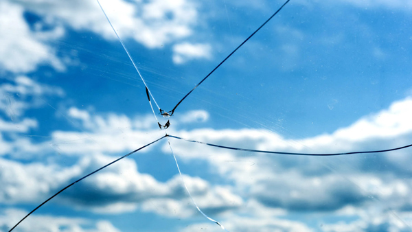 How To Protect Windshield From Cracking