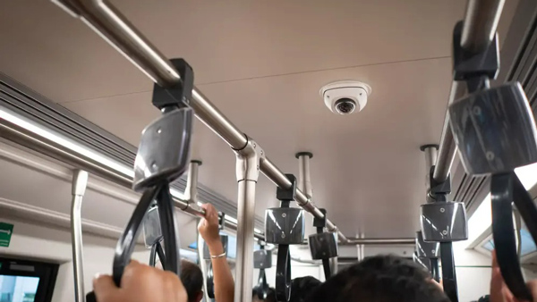 ബസുകളിലെ സിസിടിവി ക്യാമറകൾ ബസുകളിലെ സിസിടിവി ക്യാമറകൾ