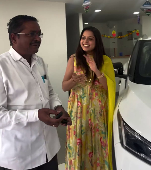 daughters surprise dad with nissan magnite gift daughters surprise dad with nissan magnite gift