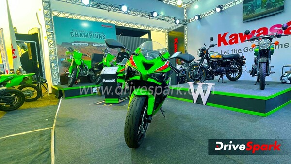 New Kawasaki Ninza ZX-6R Superbike Unveiled