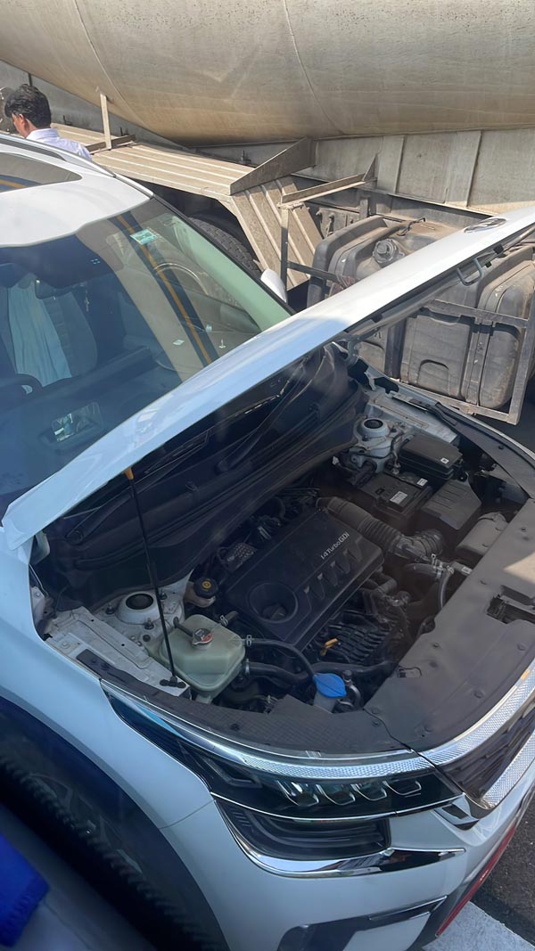 multiple car breakdowns at same spot multiple car breakdowns at same spot