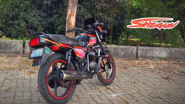 Suzuki Shogun 1993 Model In Stock Condition Video Goes Viral