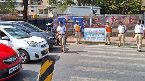 ബാംഗ്ലൂർ നഗരത്തിൽ അസ്ത്രവുമായി പൊലീസ്; എഐ ക്യാമറയുടെ പ്രവർത്തനം ഇങ്ങനെ