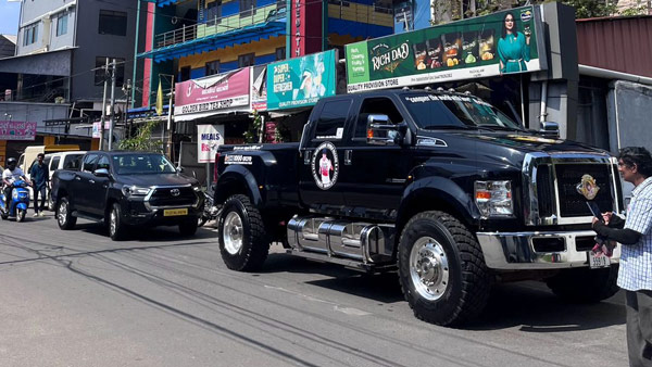 ബോച്ചെയുടെ ആനയും ടൊയോട്ടയുടെ കുഞ്ഞാടും