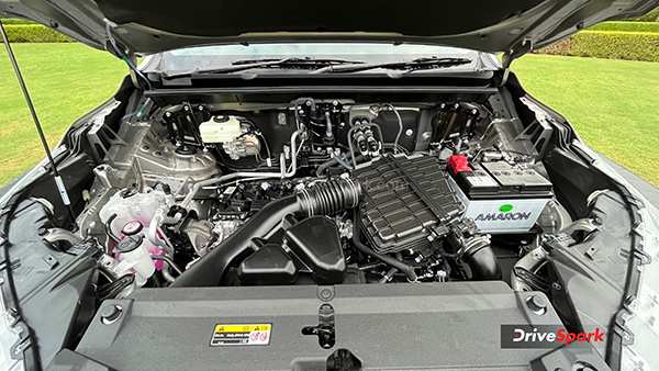 ഇവികളേ കടത്തി വെട്ടുമോ ഹൈബ്രിഡുകൾ?