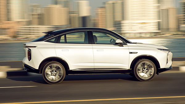 വെയിൽ കൂപ്പെ ടൈപ്പ് എസ്‌യുവിയെ വെളിപ്പെടുത്തി എംജി