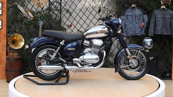 Jawa 350 With New Vibrant Color Blue Unveiled In Mahindra Blue Festival