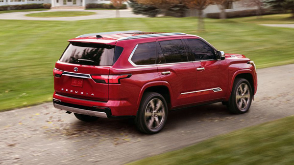 പിക്കപ്പ് ട്രക്കുകൾ തിരികെ വിളിച്ച് ടൊയോട്ട