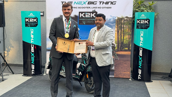 Ampere E-Scooter Achieved Two Records In India Book Of Record