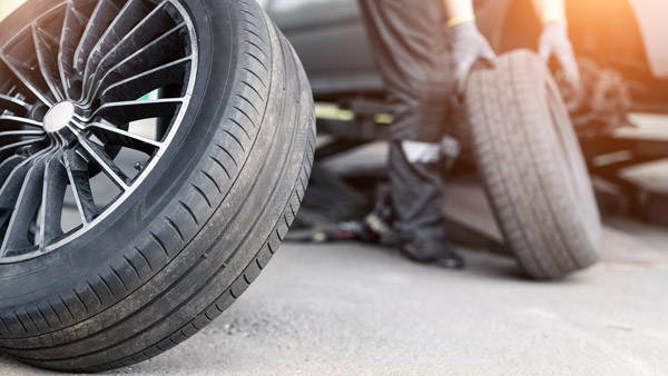 Tips To Follow Before Buying A New Set Of Tyres For Your Car Tips To Follow Before Buying A New Set Of Tyres For Your Car