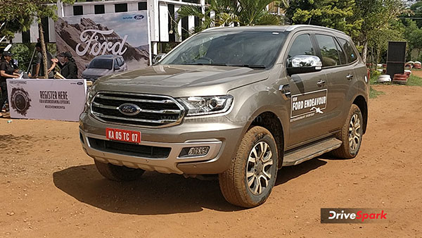 New Ford Endeavour Spied In India