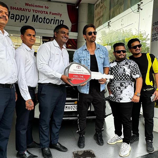 Bollywood Actor Harshvardhan Rane Buys Toyota Innova Hycross