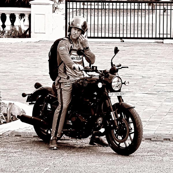 jonty rhodes rides shotgun