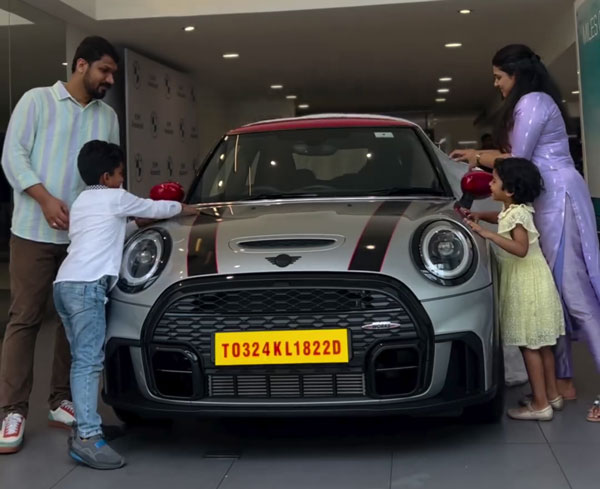 Magic Frames Producer Listin Stephen Buys New MINI Cooper S